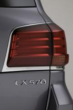 Lexus LX570 2008 года